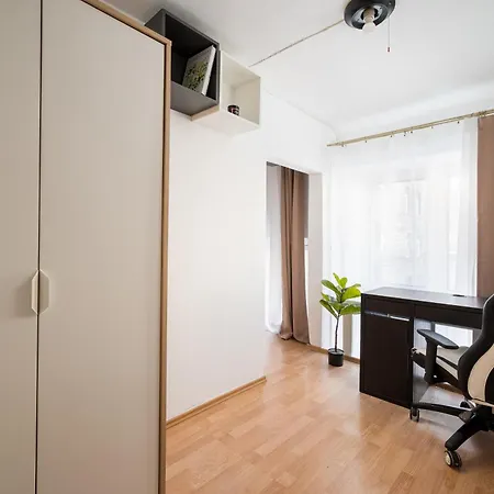 Zelazna Downtown By Bookinghost Διαμέρισμα *